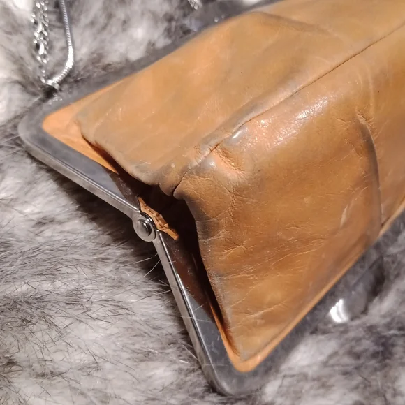 HOBO clutch/ wallet - Picture 8 of 14